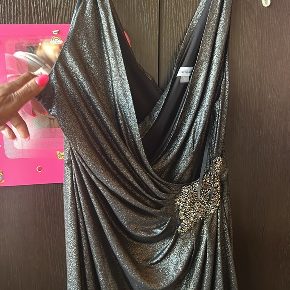 Calvin Klein dress size 12 nice color gun metal black metallic  cleaver cleavage - Picture 12 of 17